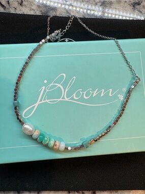 Aqua and Pearl Beaded Women's Necklace